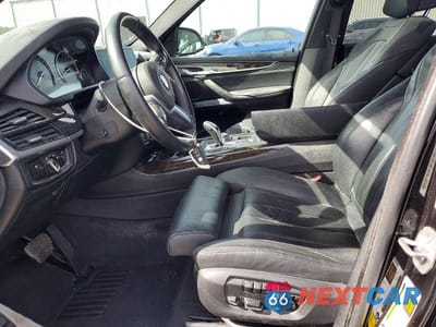 Zdjęcie 7 z 13 samochodu: 2015 BMW X5 XDRIVE35I VIN:5UXKR0C50F0P17088 - miniatura
