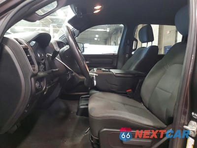 Zdjęcie 7 z 11 samochodu: 2023 RAM 1500 TRADESMAN VIN:1C6RRFGGXPN671201 - miniatura