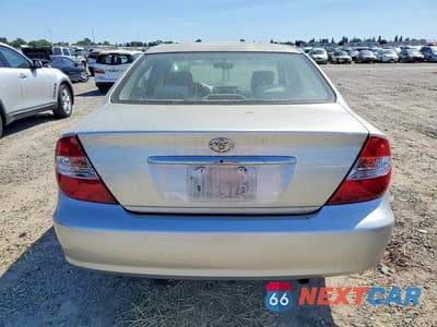 Zdjęcie 6 z 12 samochodu: 2003 TOYOTA CAMRY LE VIN:4T1BE32K83U732069 - miniatura