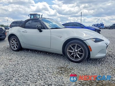 Czwarte zdjęcie samochodu z boku: 2016 MAZDA MX-5 MIATA SPORT VIN:JM1NDAB78G0105163 - miniatura