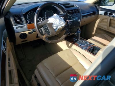 Zdjęcie 8 z 13 samochodu: 2009 VOLKSWAGEN TOUAREG 2 V6 VIN:WVGBE77L99D003547 - miniatura