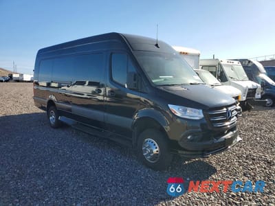 Czwarte zdjęcie samochodu z boku: 2019 MERCEDES-BENZ SPRINTER 3500 VIN:W1X8ED6YXKT016927 - miniatura