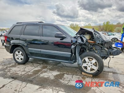 Czwarte zdjęcie samochodu z boku: 2006 JEEP GRAND CHEROKEE LAREDO VIN:1J4GR48K16C341216 - miniatura