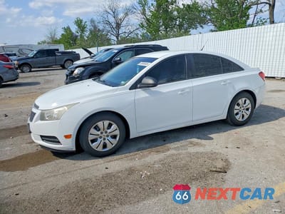 2013 CHEVROLET CRUZE LS 1G1PA5SH6D7220101 - główne zdjęcie licytacji z USA - miniatura
