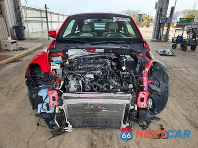 Piąte zdjęcie samochodu w środku: 2018 VOLKSWAGEN BEETLE S VIN:3VWFD7AT5JM705338 - miniatura