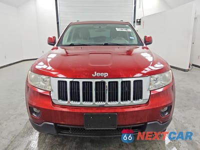Piąte zdjęcie samochodu w środku: 2013 JEEP GRAND CHEROKEE LAREDO VIN:1C4RJFAG7DC553039 - miniatura