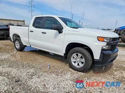 Czwarte zdjęcie samochodu z boku: 2022 CHEVROLET SILVERADO LTD K1500 VIN:1GCRYAEK3NZ216427 - miniatura