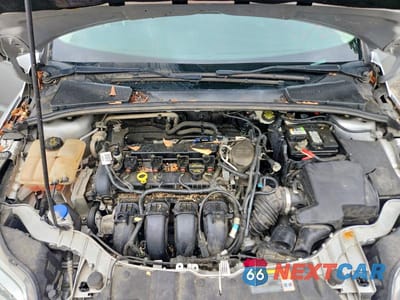 Zdjęcie 11 z 12 samochodu: 2014 FORD FOCUS SE VIN:1FADP3F21EL181404 - miniatura