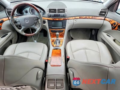 Zdjęcie 8 z 12 samochodu: 2008 MERCEDES-BENZ E 350 4MATIC VIN:WDBUF87X48B203828 - miniatura