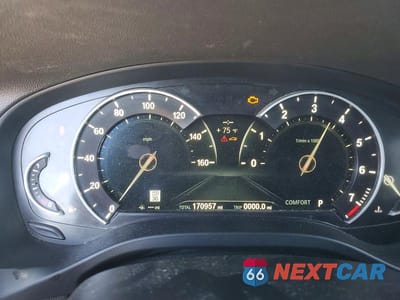 Zdjęcie 9 z 12 samochodu: 2019 BMW X3 SDRIVE30I VIN:5UXTR7C53KLE98247 - miniatura