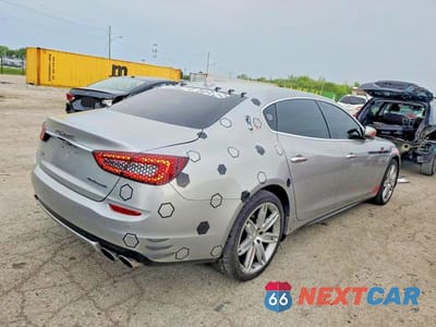 Trzecie zdjęcie samochodu z tyłu: 2014 MASERATI QUATTROPORTE S VIN:ZAM56RRA6E1079319 - miniatura