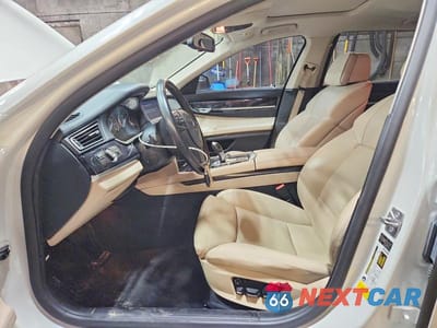Zdjęcie 7 z 12 samochodu: 2011 BMW 740 LI VIN:WBAKB4C55BC573833 - miniatura