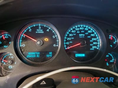 Zdjęcie 9 z 12 samochodu: 2009 CHEVROLET TAHOE K1500 LT VIN:1GNFK230X9R241818 - miniatura