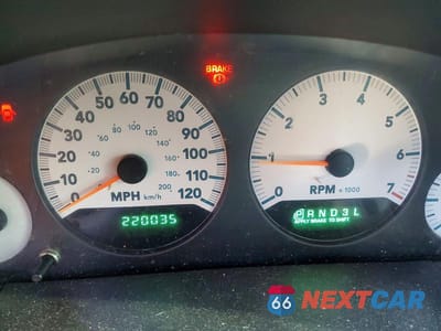 Zdjęcie 9 z 11 samochodu: 2005 DODGE GRAND CARAVAN SXT VIN:2D4GP44L15R313001 - miniatura