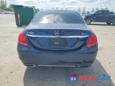 Zdjęcie 6 z 11 samochodu: 2015 MERCEDES-BENZ C 300 4MATIC VIN:55SWF4KB4FU069281 - miniatura