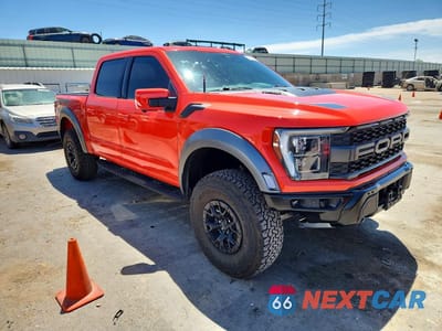 Czwarte zdjęcie samochodu z boku: 2023 FORD F150 RAPTOR VIN:1FTFW1RG1PFA30789 - miniatura