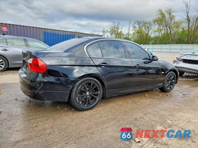 Trzecie zdjęcie samochodu z tyłu: 2006 BMW 330 XI VIN:WBAVD33506KV63871 - miniatura
