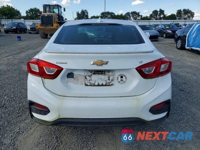 Zdjęcie 6 z 12 samochodu: 2017 CHEVROLET CRUZE LT VIN:1G1BD5SM2H7112966 - miniatura