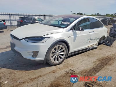 2019 TESLA MODEL X 5YJXCAE25KF181347 - główne zdjęcie licytacji z USA - miniatura