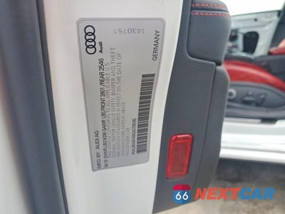 Zdjęcie 12 z 12 samochodu: 2019 AUDI S4 PREMIUM PLUS VIN:WAUB4AF46KA078595 - miniatura