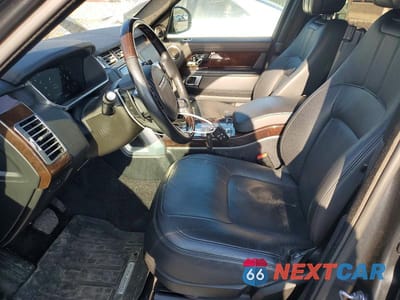 Zdjęcie 7 z 14 samochodu: 2019 LAND ROVER RANGE ROVER HSE VIN:SALGS2SV6KA533604 - miniatura
