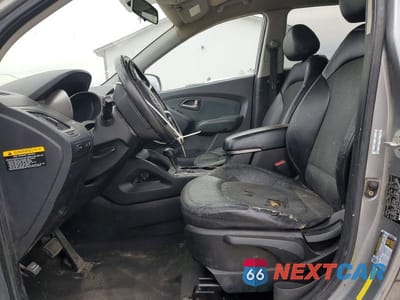 Zdjęcie 7 z 12 samochodu: 2010 HYUNDAI TUCSON GLS VIN:KM8JU3AC3AU111067 - miniatura