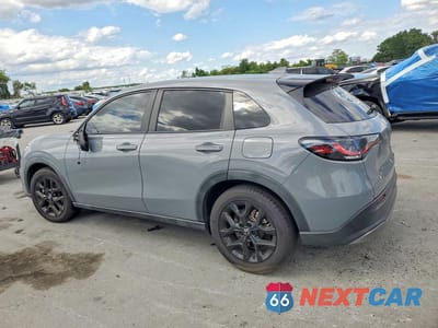 Drugie zdjęcie samochodu z przodu: 2023 HONDA HR-V SPORT VIN:3CZRZ1H52PM700817 - miniatura