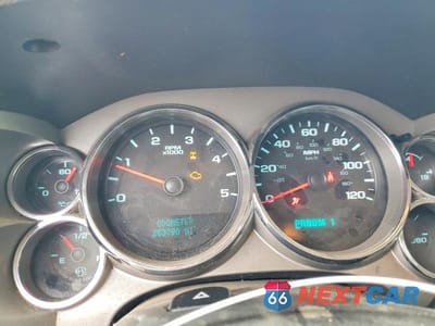 Zdjęcie 8 z 10 samochodu: 2014 GMC SIERRA 3500 HD UTILITY / SERVICE TRUCK VIN:1GT422C8XEF176874 - miniatura