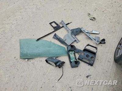 Zdjęcie 12 z 13 samochodu: 2005 TOYOTA COROLLA CE VIN:1NXBR32E75Z468988 - miniatura