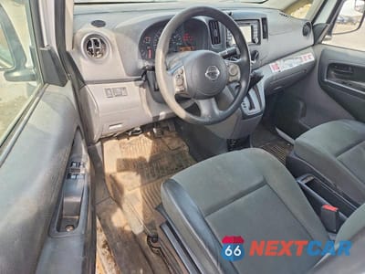 Zdjęcie 8 z 13 samochodu: 2016 NISSAN NV200 UTILITY / SERVICE VAN VIN:3N6CM0KN0GK693405 - miniatura
