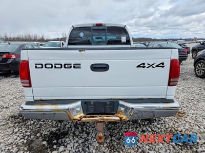 Zdjęcie 6 z 12 samochodu: 2001 DODGE DAKOTA QUAD VIN:1B7HG2AN01S293408 - miniatura