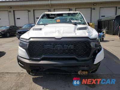 Piąte zdjęcie samochodu w środku: 2025 RAM 1500 REBEL VIN:1C6SRFLP0SN583872 - miniatura