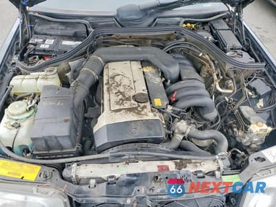 Zdjęcie 11 z 12 samochodu: 1995 MERCEDES-BENZ E-CLASS 320 VIN:WDBEA66EXSC276601 - miniatura