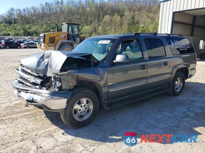 2000 CHEVROLET SUBURBAN K1500 3GNFK16T4YG124962 - główne zdjęcie licytacji z USA - miniatura