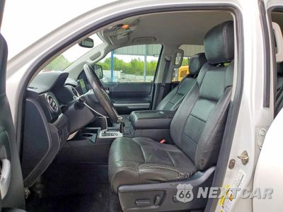 Zdjęcie 7 z 12 samochodu: 2016 TOYOTA TUNDRA VIN:5TFDW5F18GX574795 - miniatura