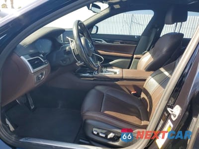 Zdjęcie 7 z 13 samochodu: 2021 BMW 740 I VIN:WBA7T2C05MCE98648 - miniatura