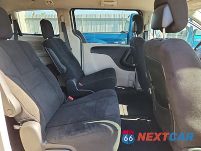 Zdjęcie 11 z 13 samochodu: 2013 DODGE GRAND CARAVAN SXT VIN:2C4RDGCGXDR759277 - miniatura