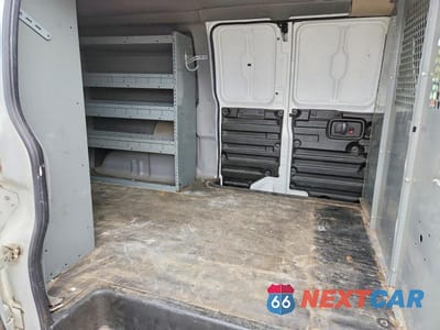 Zdjęcie 11 z 13 samochodu: 2005 CHEV EXPRESS G1500 VIN:1GCFH15T751229854 - miniatura