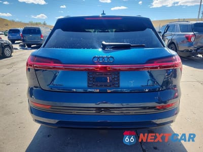 Zdjęcie 6 z 14 samochodu: 2021 AUDI E-TRON PRESTIGE VIN:WA1VABGE9MB028593 - miniatura