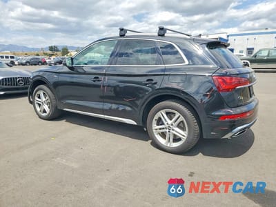 Drugie zdjęcie samochodu z przodu: 2021 AUDI Q5 E PREMIUM PLUS VIN:WA1E2AFY0M2015444 - miniatura