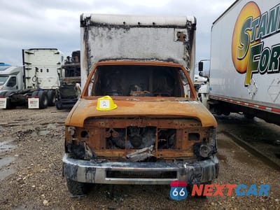 Piąte zdjęcie samochodu w środku: 2014 FORD ECONOLINE E350 SUPER DUTY CUTAWAY VAN VIN:1FDWE3FL2EDA12385 - miniatura