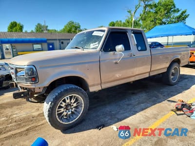 1997 FORD F250 1FTHX25F0VEC48265 - główne zdjęcie licytacji z USA - miniatura