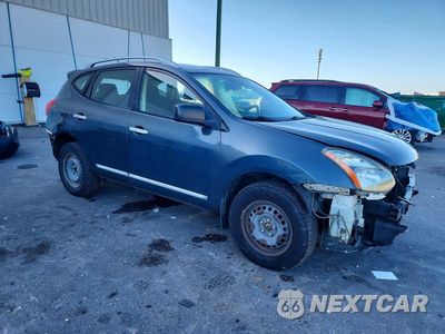 Czwarte zdjęcie samochodu z boku: 2015 NISSAN ROGUE SELECT S VIN:JN8AS5MT4FW159968 - miniatura