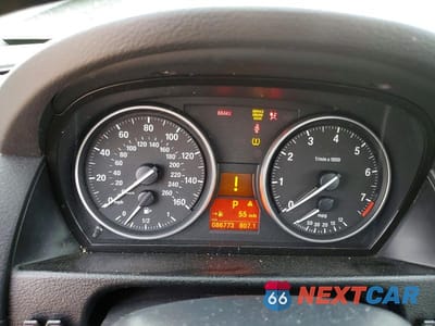 Zdjęcie 9 z 13 samochodu: 2013 BMW X1 XDRIVE28I VIN:WBAVL1C54DVR81773 - miniatura