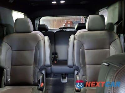 Zdjęcie 10 z 12 samochodu: 2023 CHEVROLET TRAVERSE HIGH COUNTRY VIN:1GNEVNKW7PJ122291 - miniatura