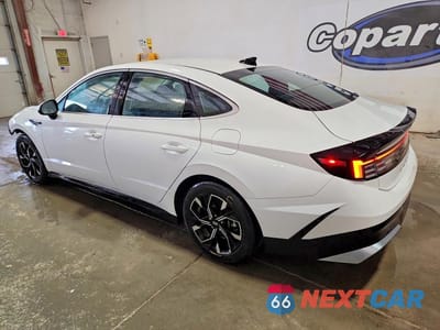 Drugie zdjęcie samochodu z przodu: 2025 HYUNDAI SONATA SEL VIN:KMHL64JA7SA428473 - miniatura