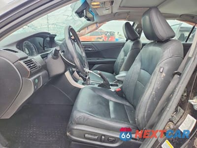 Zdjęcie 7 z 13 samochodu: 2013 HONDA ACCORD TOURING VIN:1HGCR3F99DA046468 - miniatura