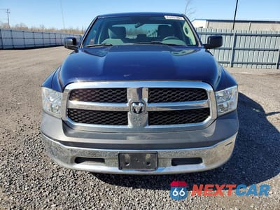 Piąte zdjęcie samochodu w środku: 2016 RAM 1500 ST VIN:1C6RR7FG7GS258676 - miniatura
