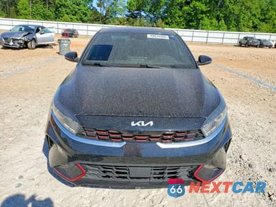 Piąte zdjęcie samochodu w środku: 2022 KIA FORTE GT LINE VIN:3KPF54AD4NE489053 - miniatura