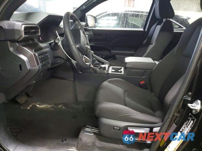 Zdjęcie 7 z 12 samochodu: 2026 TOYOTA 4RUNNER SR5 VIN:JTEVA5BR8T5079609 - miniatura